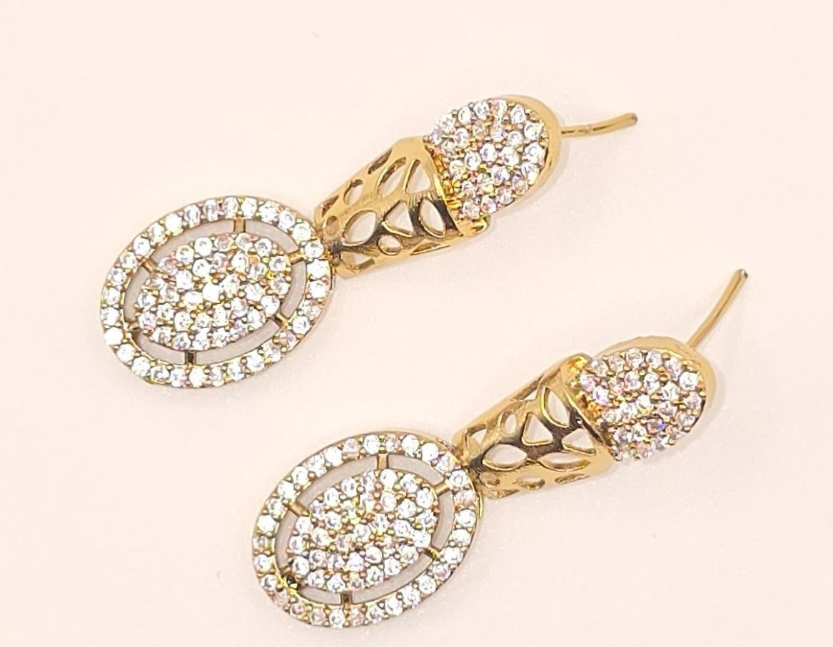 Elegant American Diamond Necklace and Earrings Set