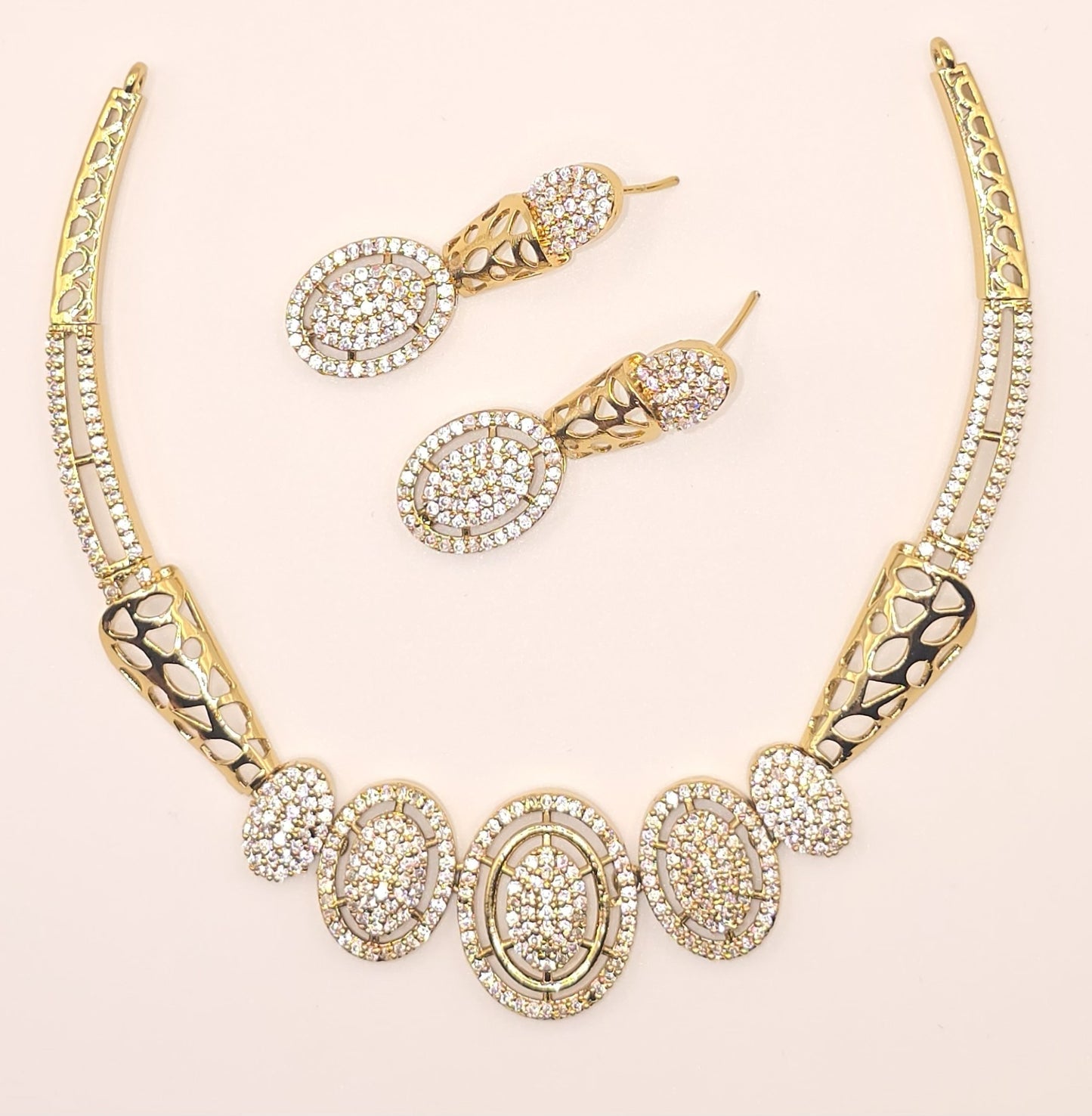 Elegant American Diamond Necklace and Earrings Set
