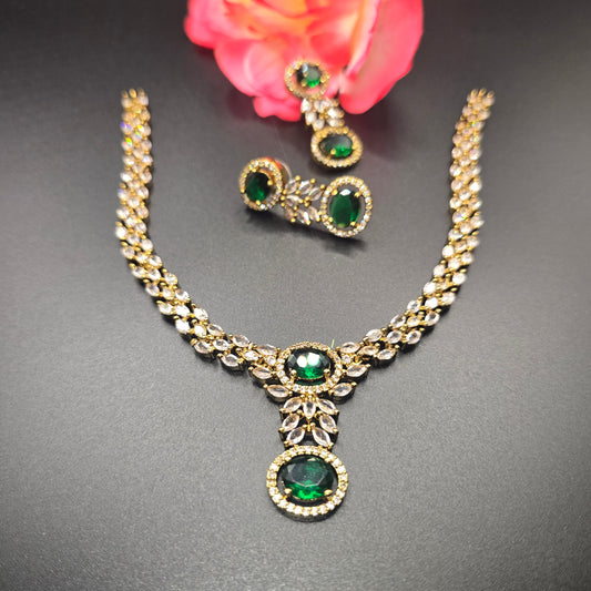 "Emerald Elegance: The Sparkling American Diamond Necklace"